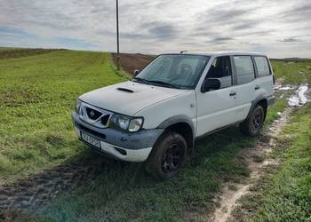 Nissan Terrano 2.7 diesel 100tys przebieg