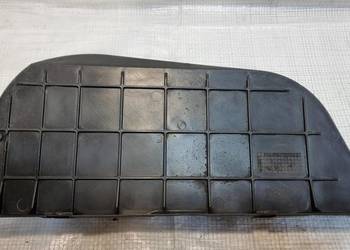 FORD FIESTA MK7 OSŁONA SILNIKA DOLNA PRAWA 8A61-6775-BA