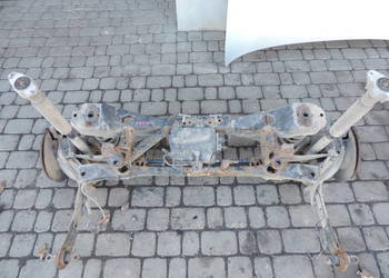 FORD FOCUS MK2 HB 5D BELKA KOMPLETNE ZAWIESZENIE