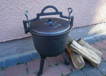 kociołek żeliwny 8L garnek myśliwski na ognisko.