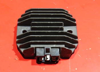 YAMAHA YZF R125 R 125 08-13 regulator napięcia regler