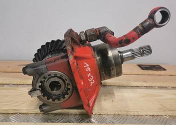 Środek mostu Manitou MLT 626 {Carraro 15X32 przód}