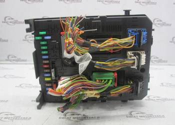 PEUGEOT 3008 I LIFT 16r moduł BSI 981218858002