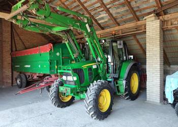 John Deere 6130