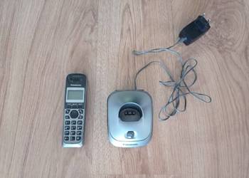 Telefon Panasonic KX-TG2511PDM