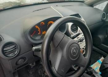 Opel corsa d wszystkie części.