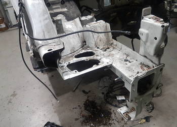 PEUGEOT 3008 I 2011 PODLUZNICA PRAWA CWIARTKA PRAWA FARTUCH SLUPEK PRAWY