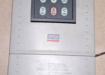 Falownik 	LS SV055iP5A-4N - sprawny LC-200