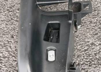 Prowadnica Pasa Bezpieczeństwa Czarna Audi A7 4G8 4G8857791A Soul