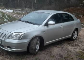 TOYOTA AVENSIS