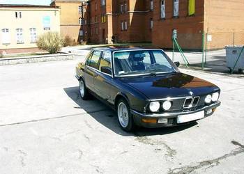 BMW E28 528i M30B28 – Unikalne wyposażenie (Elektryczne fotele, Skóra, Klim