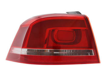 Volkswagen Passat B7 10–15 Lampa tylna lewa