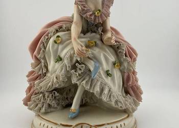 Antyczna Figurka Koronkowa Ernst Bohne Rudolstadt