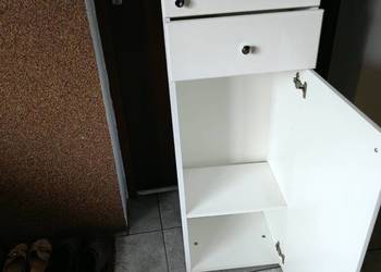 Szafka łazienkowa