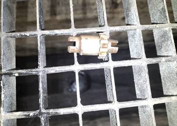 Regulator rozsuwu szczęk hamulca ręcznego BMW E39 E38 E9 0E60 E61 E63 E64