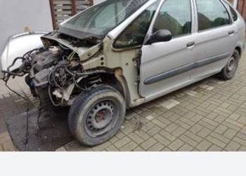 Citroen Xsara Picasso 2.0 HDI  części