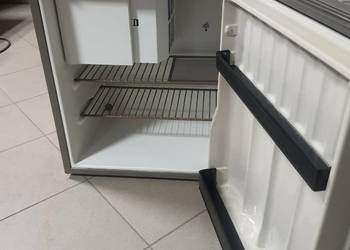 Lodówka na GAZ , 230V , 12V do kampera z dostawą kuriera