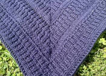 Ciepła chusta szydełkowa