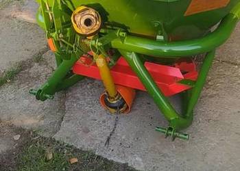 Sprzedam rozsiewacz nawozów amazone 400l