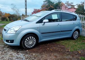 Sprzedam Toyota Corolla Verso benzyna