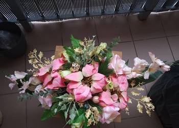 Kompozycja nagrobna świąteczna