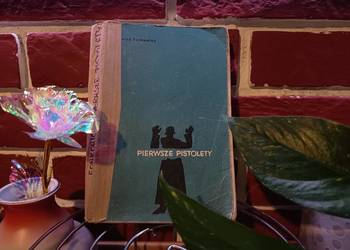 Powieść Wojenna: "Pierwsze pistolety" - Jerzy Fonkowicz (Wyd. MON)