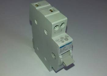 Przełącznik modułowy HAGER SF109 16A 250V AC