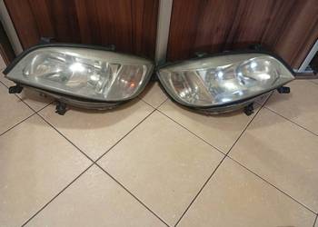 Reflektory Opel Zafira A -przód komplet