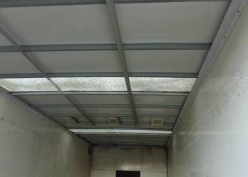kontener / zabudowa /dł. 8,20 m x 2,5 szer./ 2,35/ 2,20 wys. wewnątrz