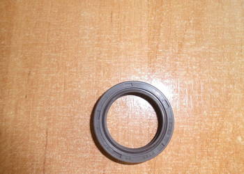 Uszczelniacz /simering 30 x 42 x 8 Uszczelniacz /simering 30 x 42 x 8