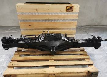 New Holland T 7.200 {Belka mostu} New Holland T 7.200 {Belka mostu}