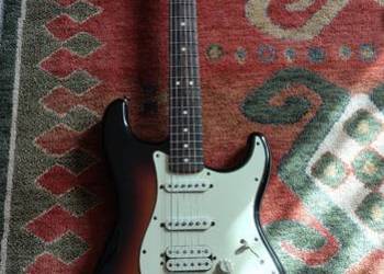 Gitara elektryczna Fender Stratocaster SSH