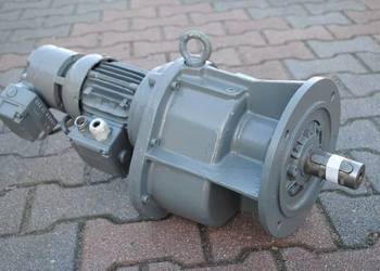 Motoreduktor kołnierzowy 0.3kw. 5,6obr. z hamulcem. BAUER