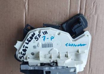 Zamek drzwi lewy tył VW GOLF VII SEAT LEON  5K4839015AE
