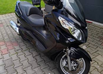 Suzuki Burgman 400