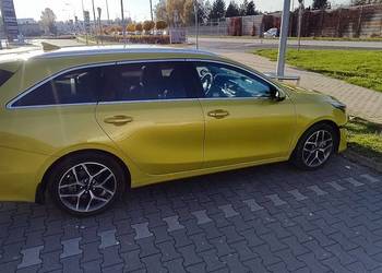 Kia Ceed 1.6 GDI PHEV Business Line DCT salon Polska