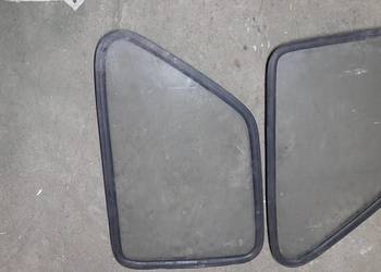 Szyby tylne boczne Fiat 126p z uszczelkami