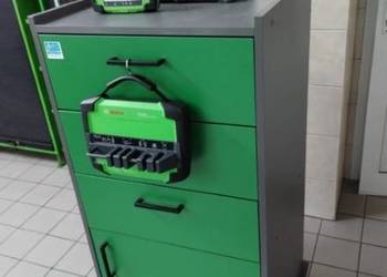 Kts skrzynka -regał pod tester usterek - mercedes regał  pod tester