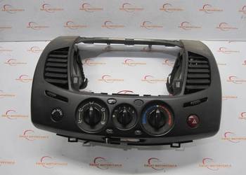 MITSUBISHI L200 07r panel klimatyzacji kratka nawiewu 3E00MN179802ZZ