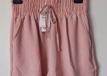 Nowe materiałowe spodenki na szerokiej gumie r.M/L