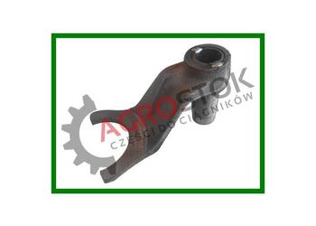 Widełki skrzyni z wałkiem t-25