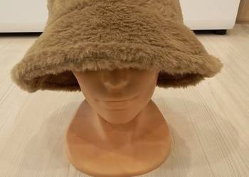 Czapka Kapelusz Bucket Futrzana Sztuczne Futro Beżowa
