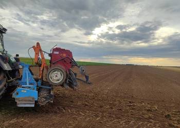 Zestaw uprawowo siewny 3m siewnik od pierwszego właściciela