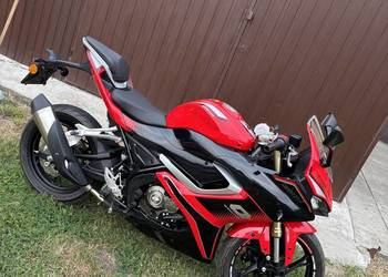 QJMOTOR SRK 125 R 2025