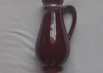Ceramiczny szkliwiony wazon z uchem / dzbanek. Ceramiczny szkliwiony wazon z uchem / dzbanek.