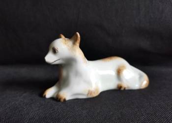 Stara figurka Pies Shiba Inu porcelana Połonne Ukraina