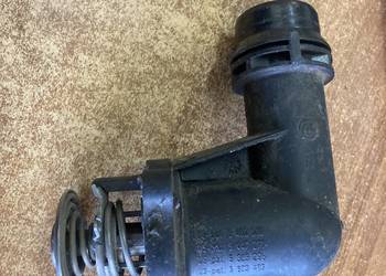TERMOSTAT OBUDOWA BMW E46 E36 1436043