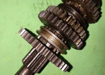 Wałek tryby skrzyni biegów że wstecznym Dniepr MT K650