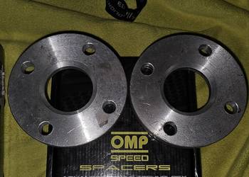 Dystans, dystanse 4x108 17 mm 57,1 podtoczenie Audi 80 tył