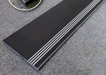 Grafitowe płytki schodowe 120x30 przeciwpoślizgowe